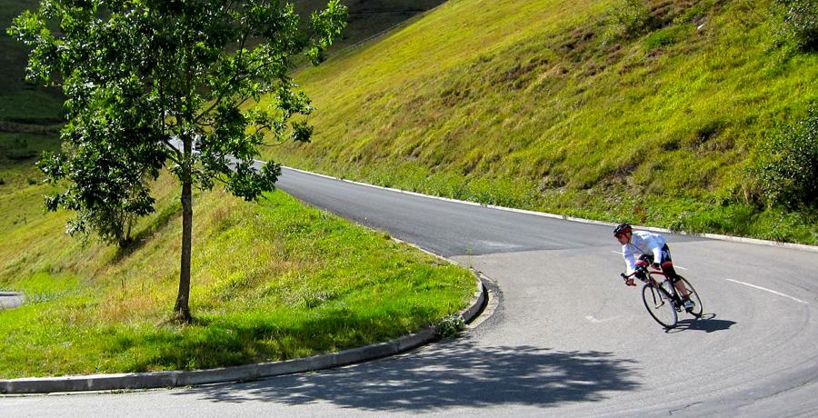 Descending Jo Burt