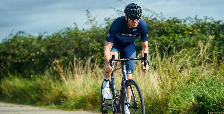 Mat Brett riding a Giant Defy